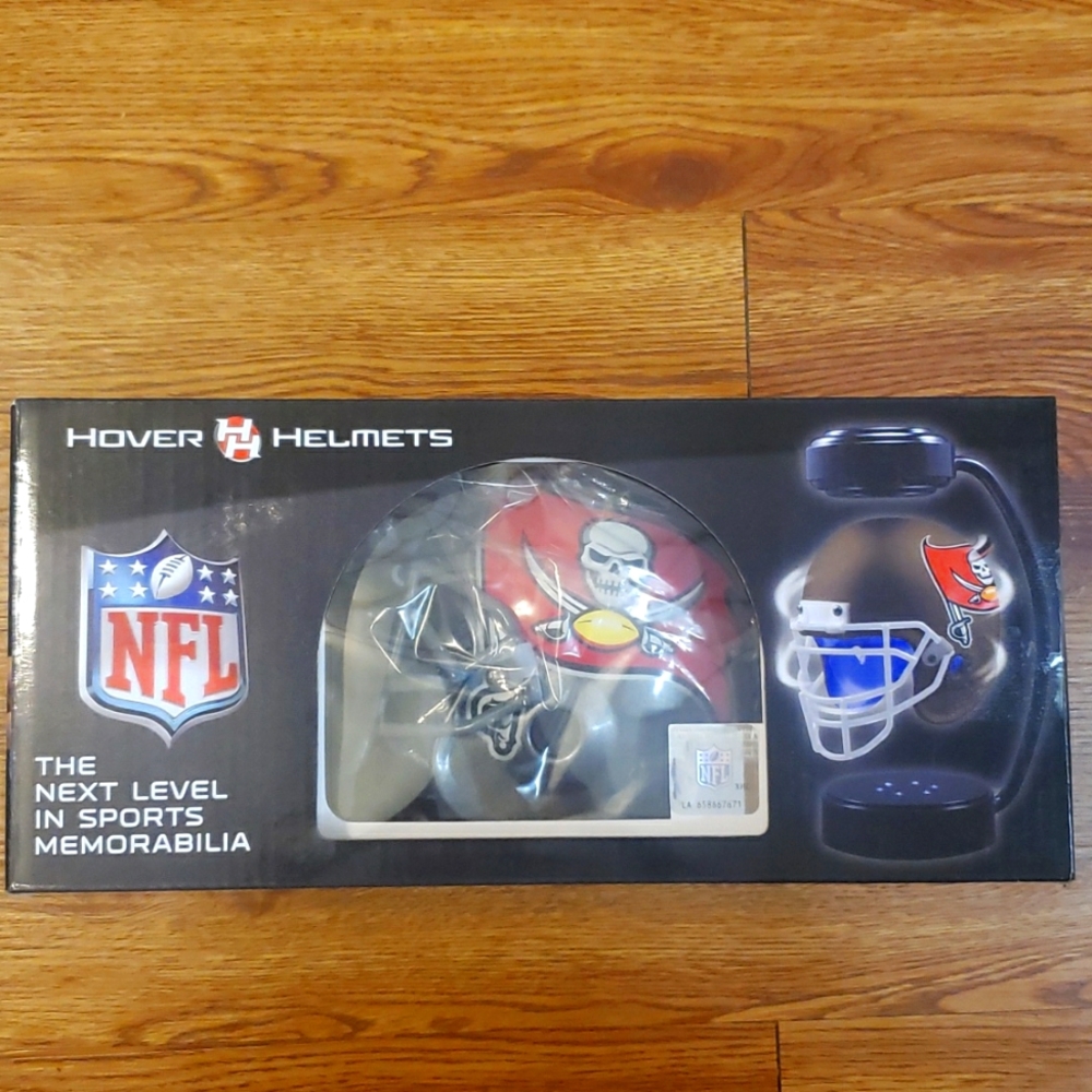 TAMPA BAY HOVER HELMET